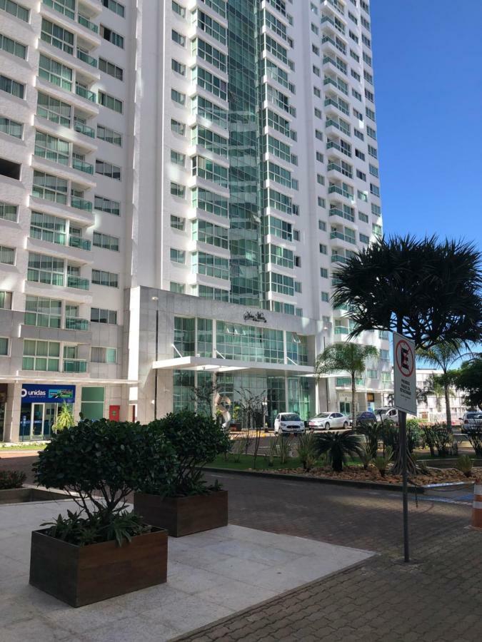 Ed Saint Moritz, Flat Com Garagem 01, Shn No Coracao De Brasilia Apartment Luaran gambar